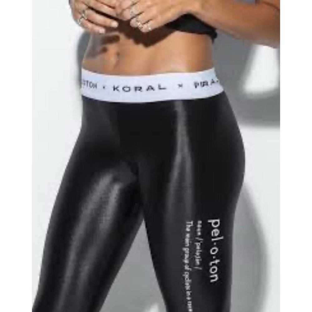 Womens Koral + Peloton Aden Infinity Glossy Athletic Leggings